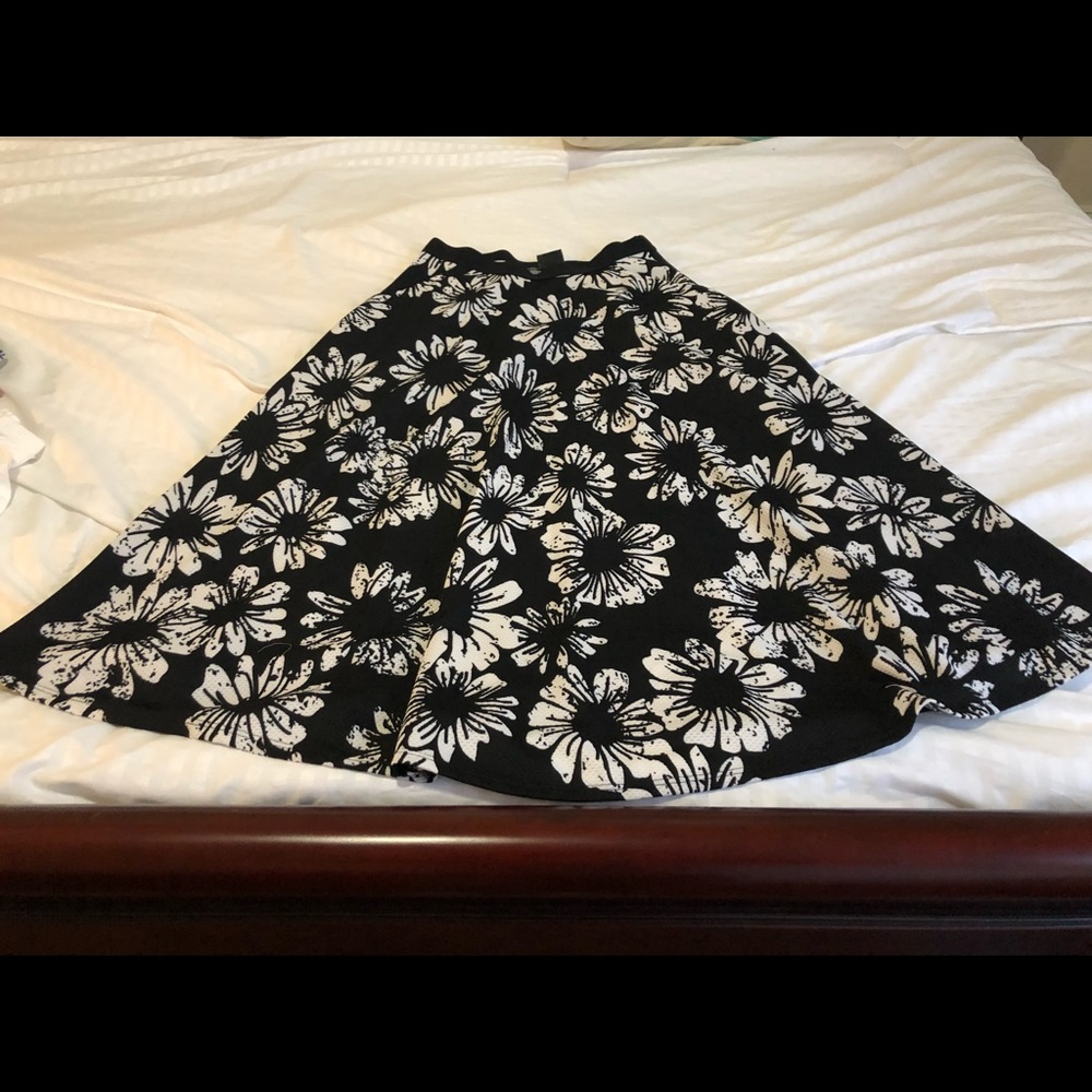 Bobeau midi skirt